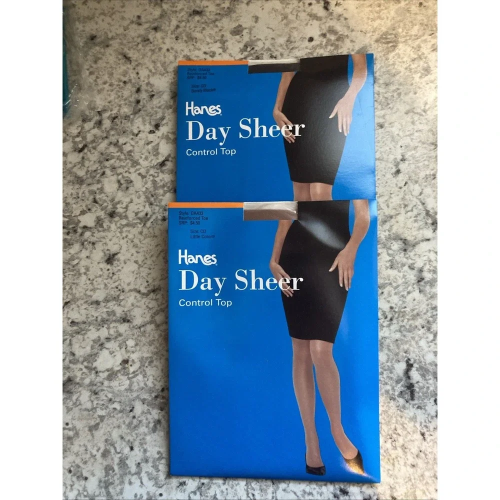 Hanes Day Sheer Control Top Pantyhose Lot Of 2 Little Color & Black Size CD